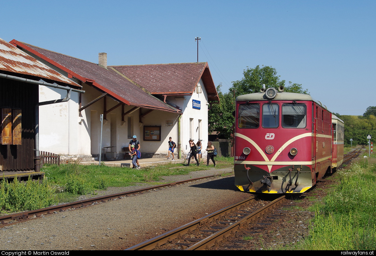 České dráhy 705 913 in Bohušov  Railwayfans