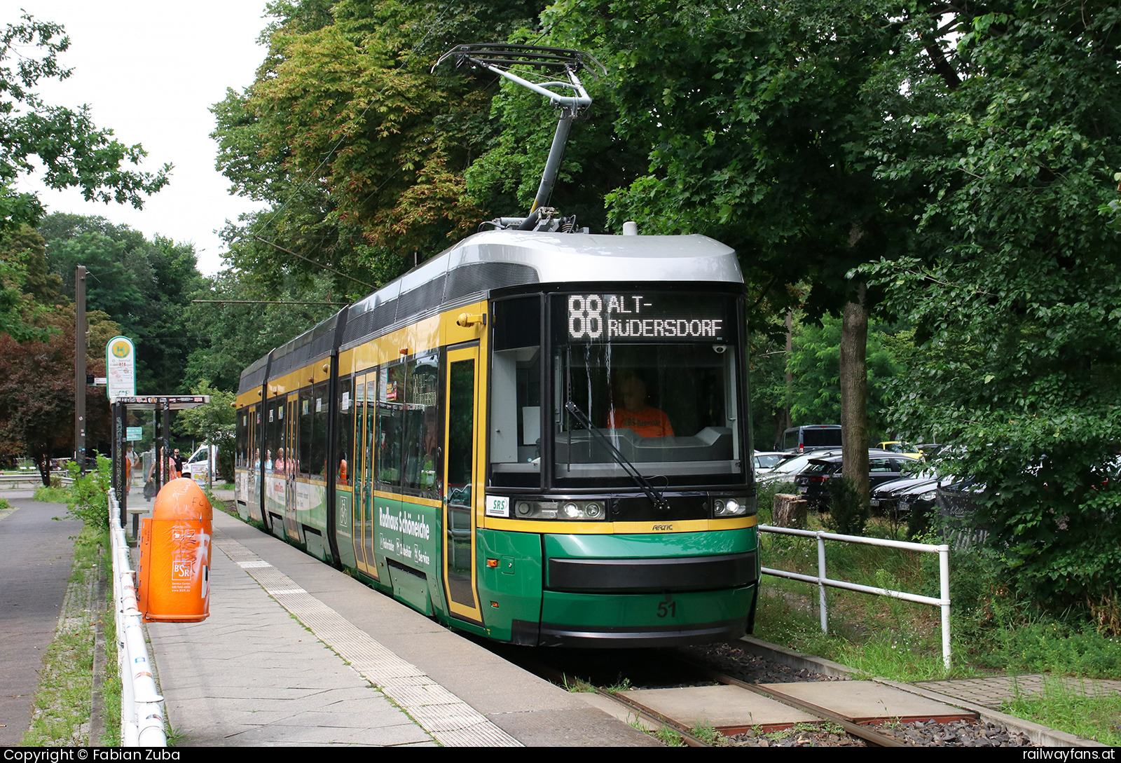 Straßenbahn Schöneiche 51 in Berlin Friedrichshagen  Railwayfans