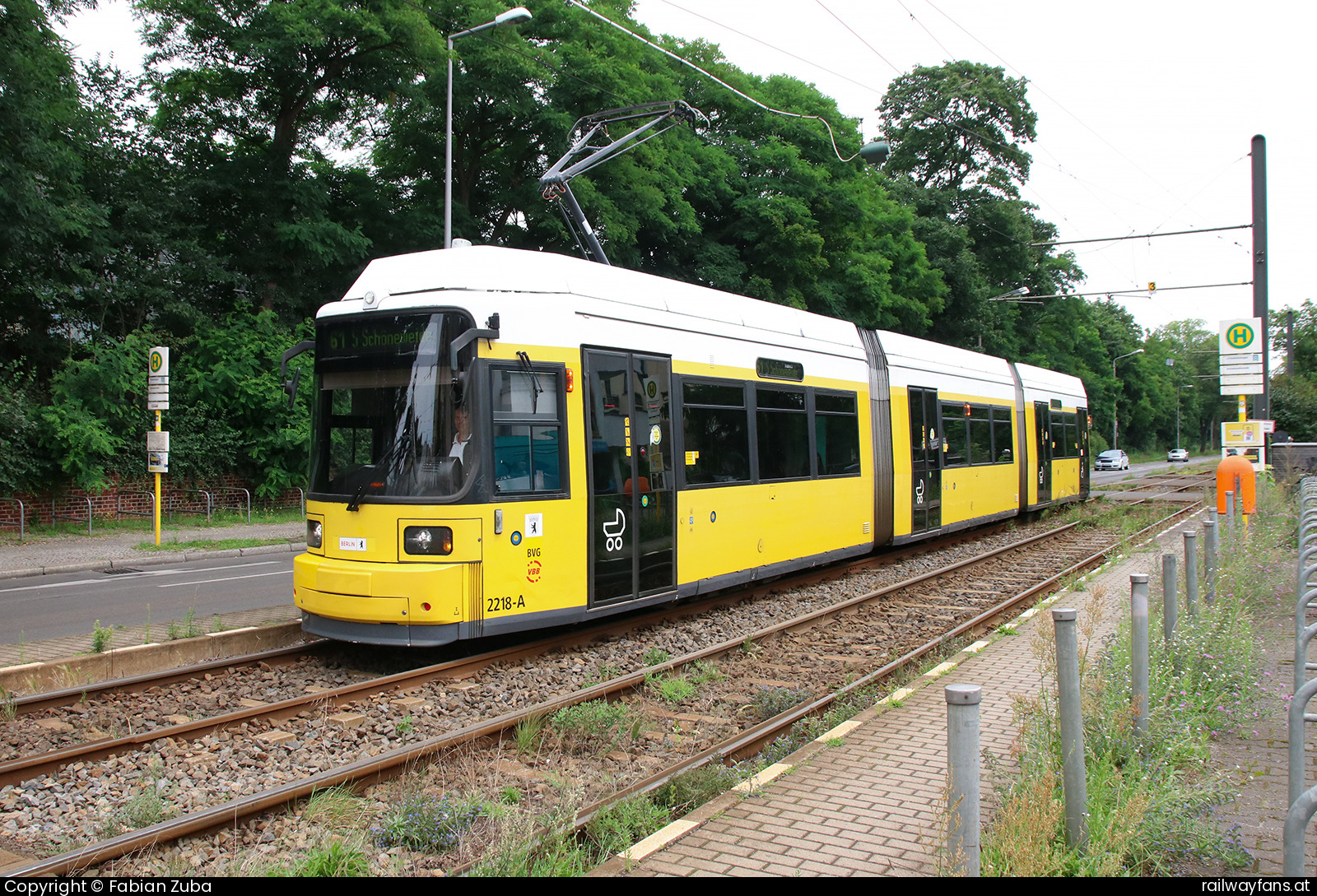 BVG 2218-A in Berlin Friedrichshagen  Railwayfans