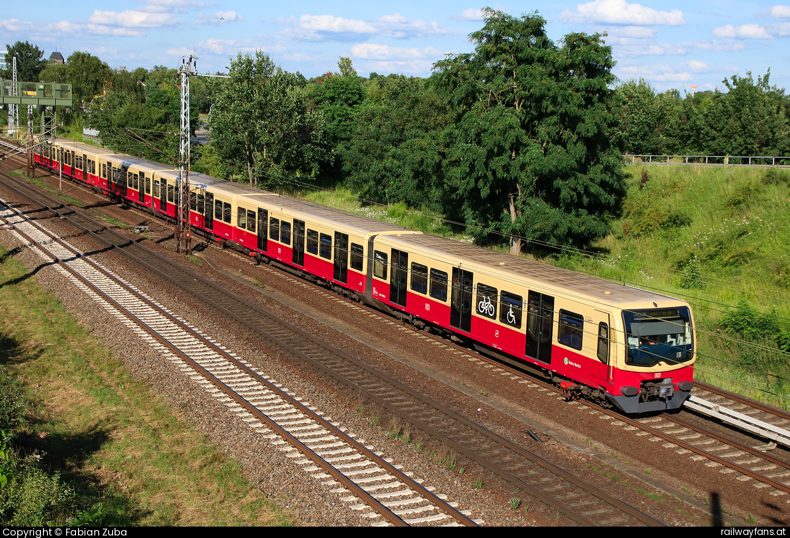 S-Bahn Berlin 481 149 in Prackenbach  Railwayfans