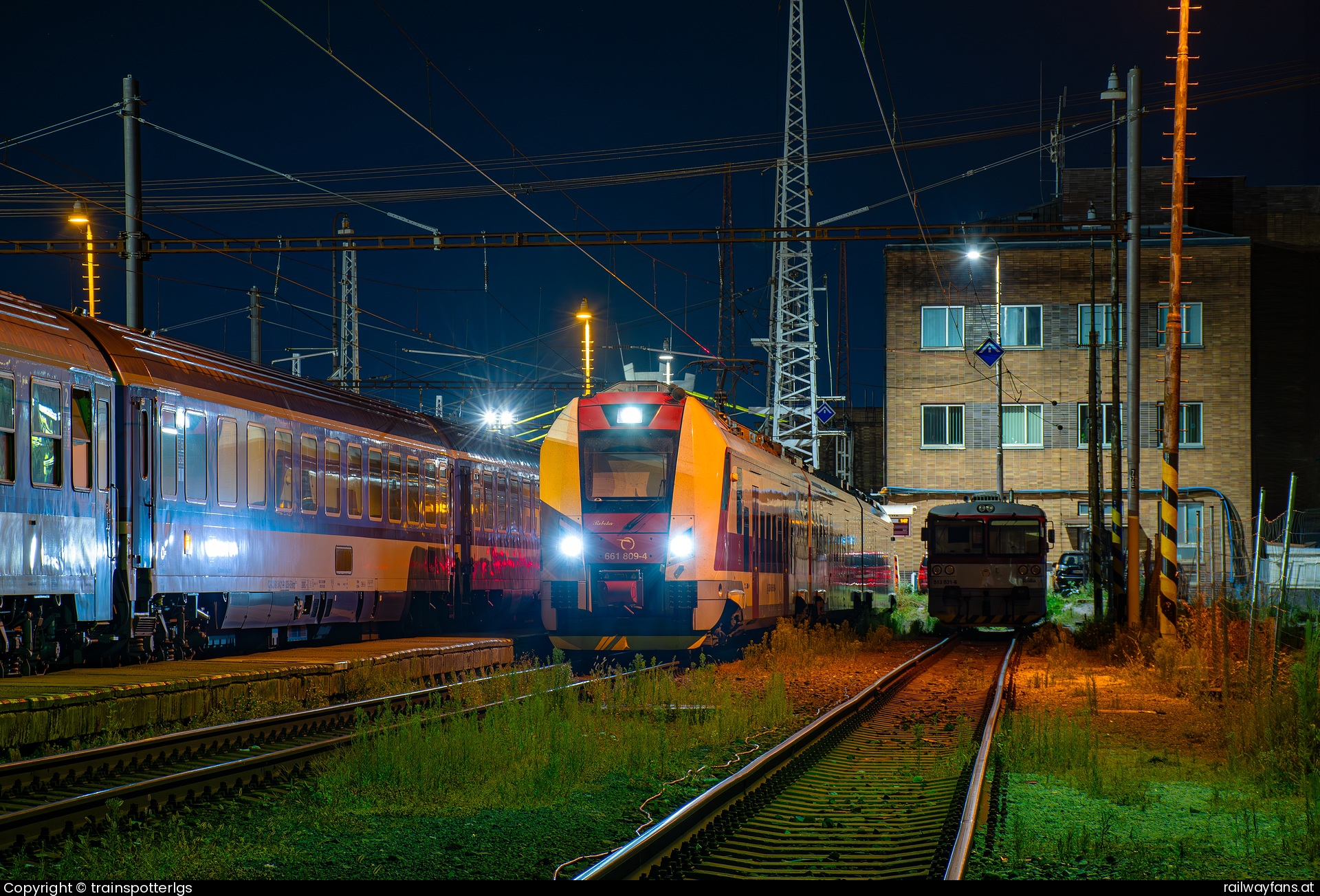 ZSSK 661 008 in Žilina - ZSSK 661 008 spotted in Zilina    Railwayfans