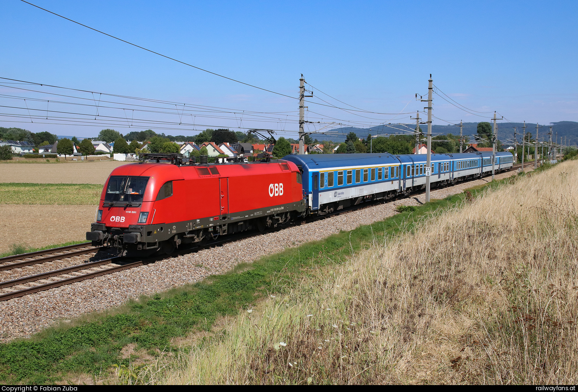 ÖBB 1116 091 in Muckendorf-Wipfing mit dem REX 324  Railwayfans