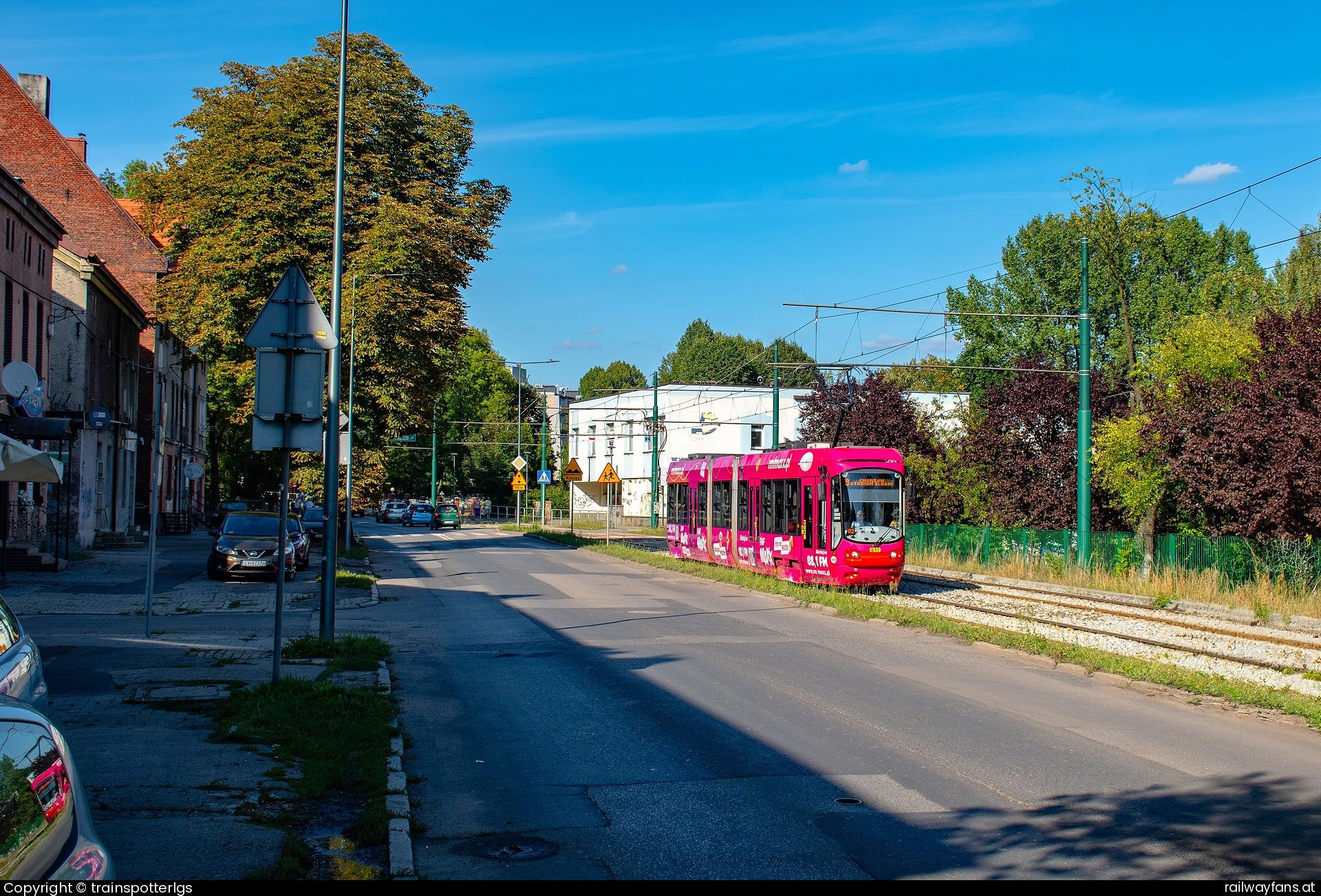 Tramwaje Śląskie 811 in Andrzeja Frycza-Modrzewskiego - Tram Slaskie 116Nd 811 'RFM MAX' on L9 spotted in Szombierki - Kościół   Railwayfans