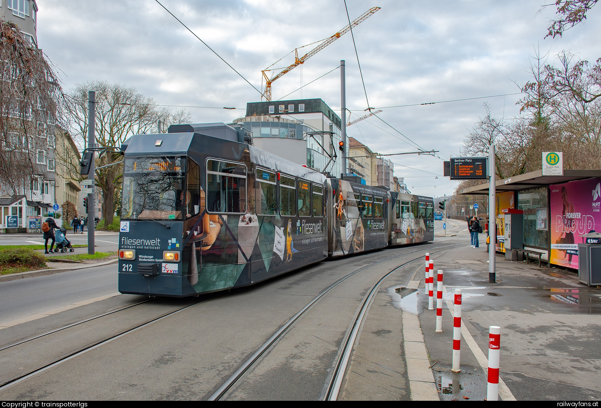 WSB 212 in Berliner Platz - WSB GT-E  212 spotted in Würzburg - Berliner Platz   Railwayfans