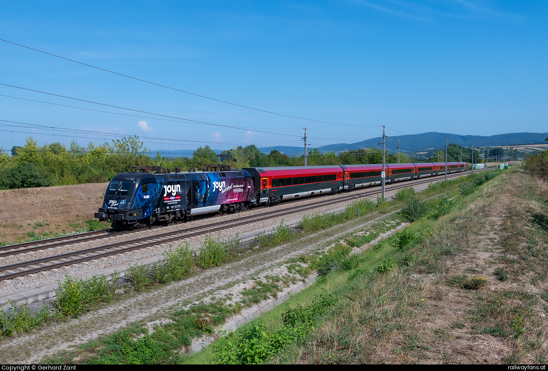 ÖBB 1116 208 in L2090  Railwayfans