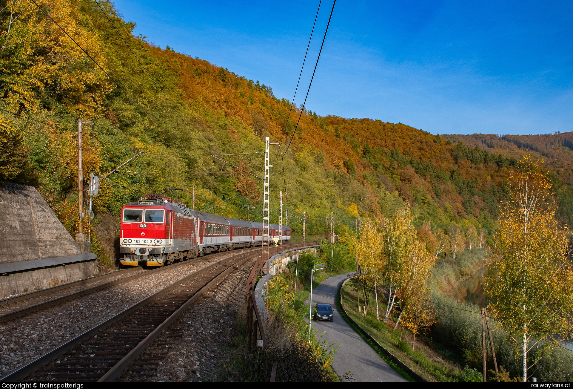 ZSSK 163 104 in Prackenbach - ZSSK 163 104 on Os spotted in Margecany   Railwayfans