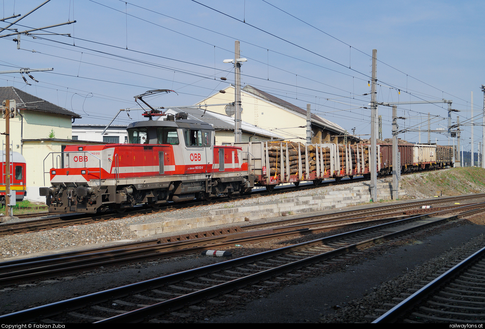 ÖBB 1163 012 in Prackenbach  Railwayfans