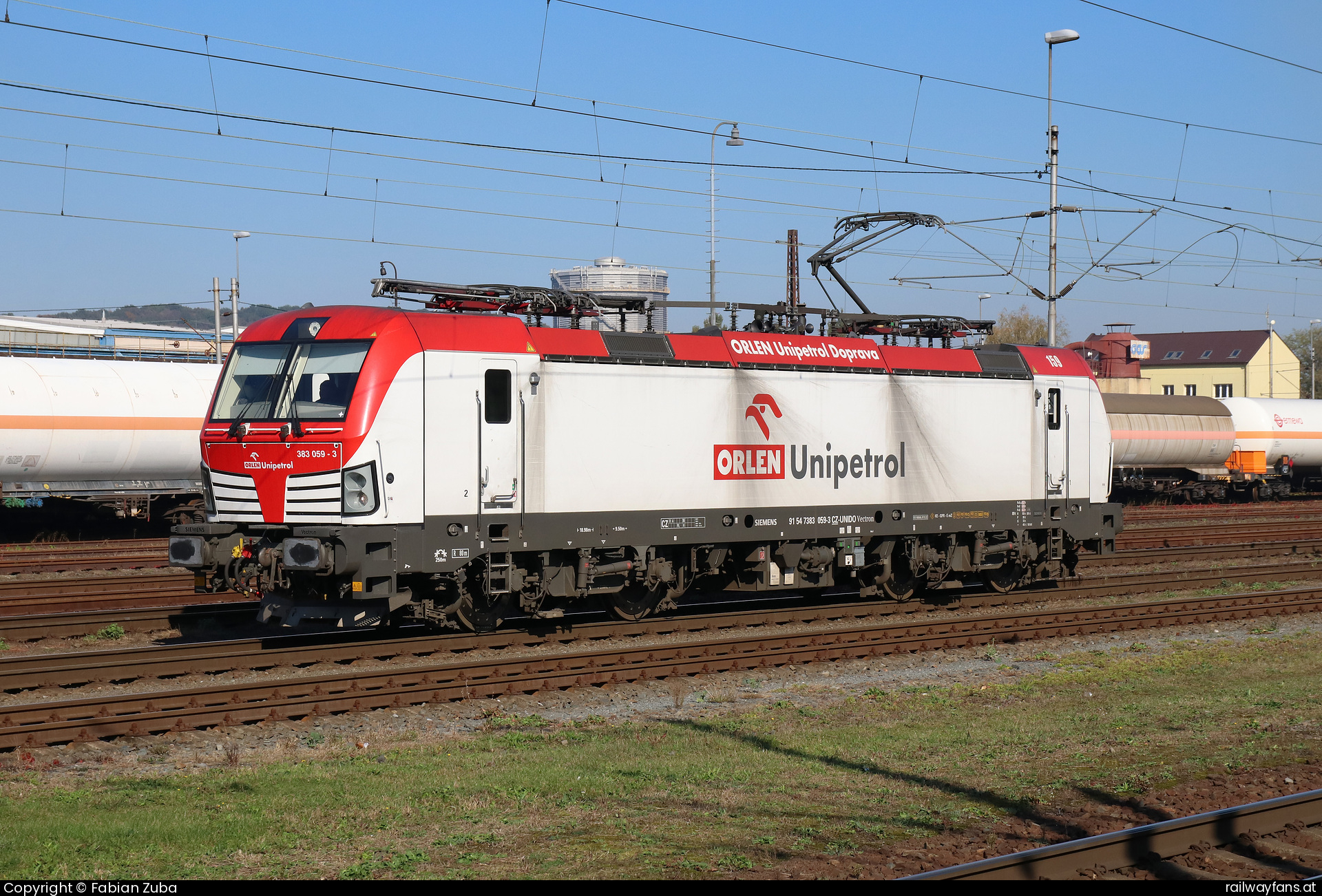 Unipetrol Doprava 383 059 in Ostrava hl.n.  Railwayfans