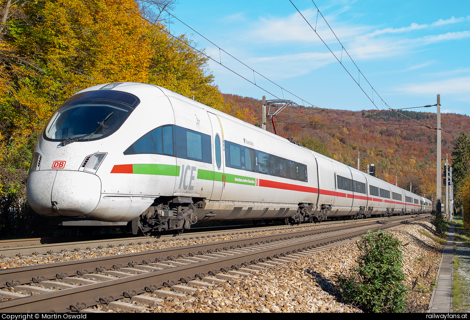 DB Fernverkehr AG 411 052 in Untertullnerbach - 