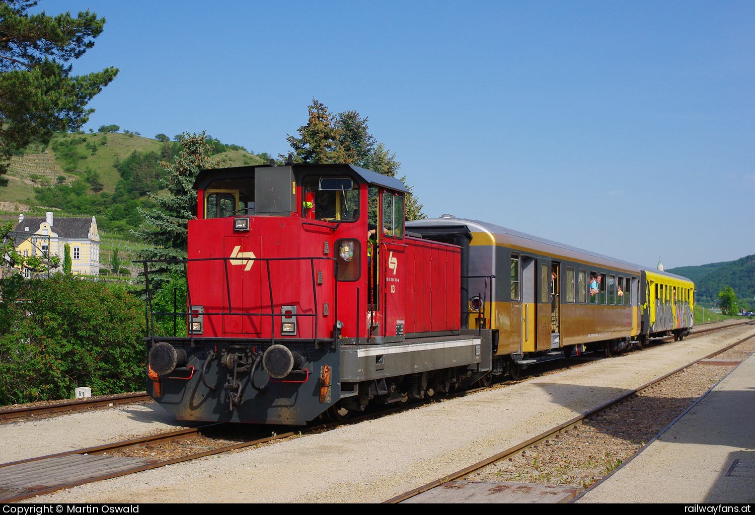 WLB V83 in Dürnstein-Oberloiben - Erlebniszug Wachau  Wachaubahn | Krems a.d. Donau - Sarmingstein Railwayfans