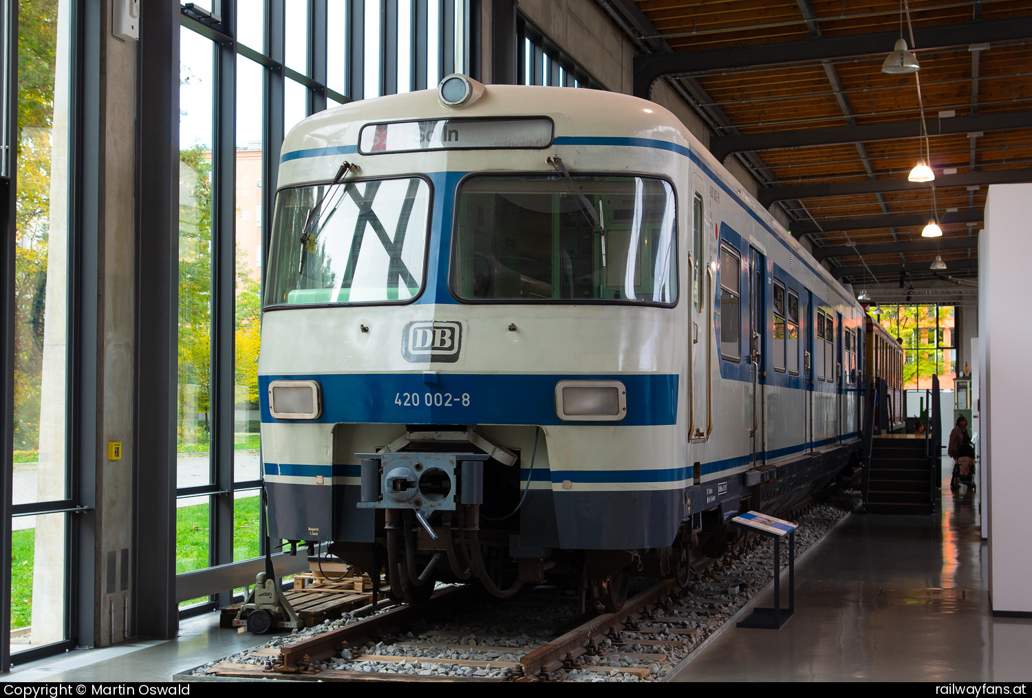 DB 420 002 in Deutsches Museum München, Verkehrsmuseum  Railwayfans