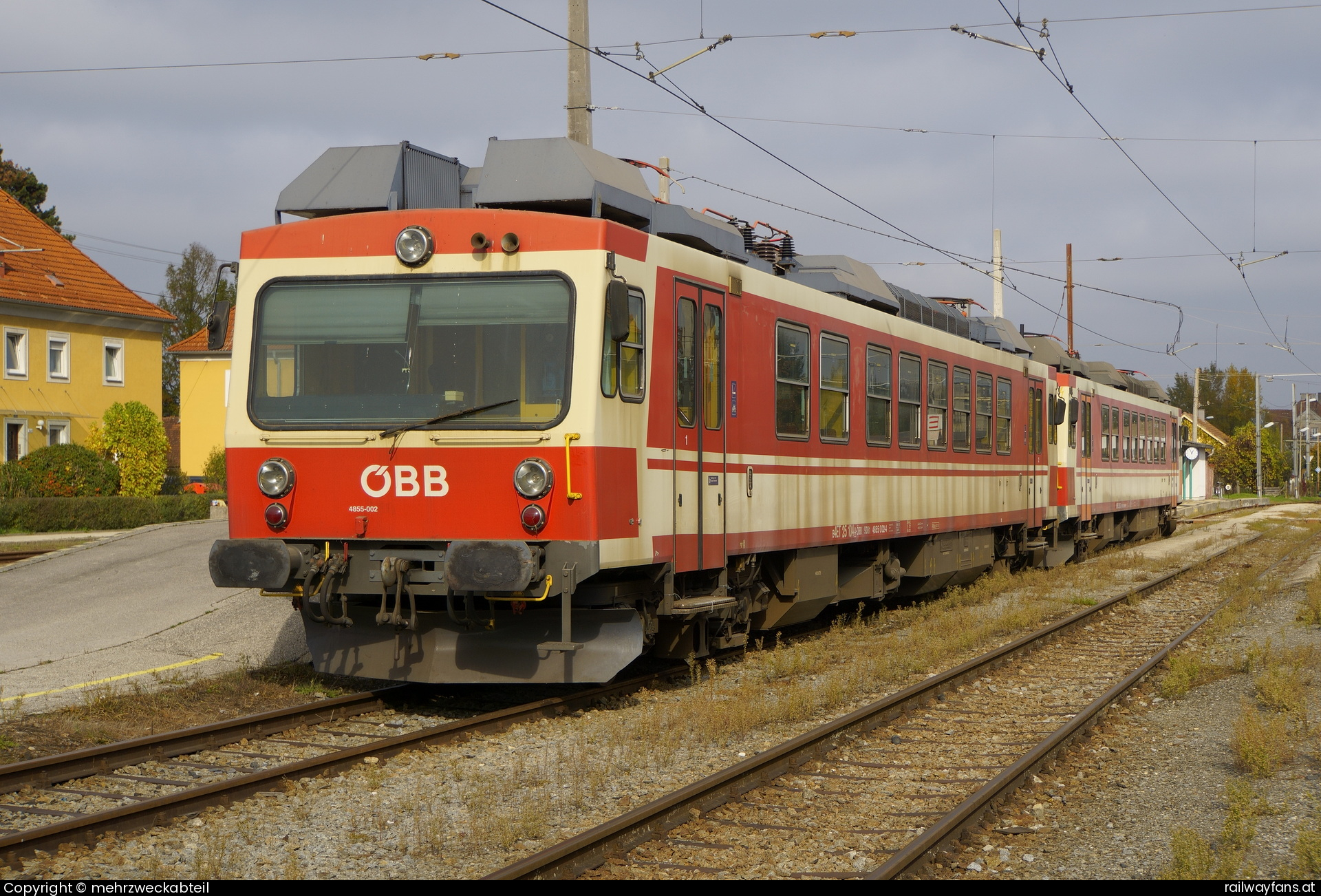 ÖBB 4855 002 in eferding  Railwayfans