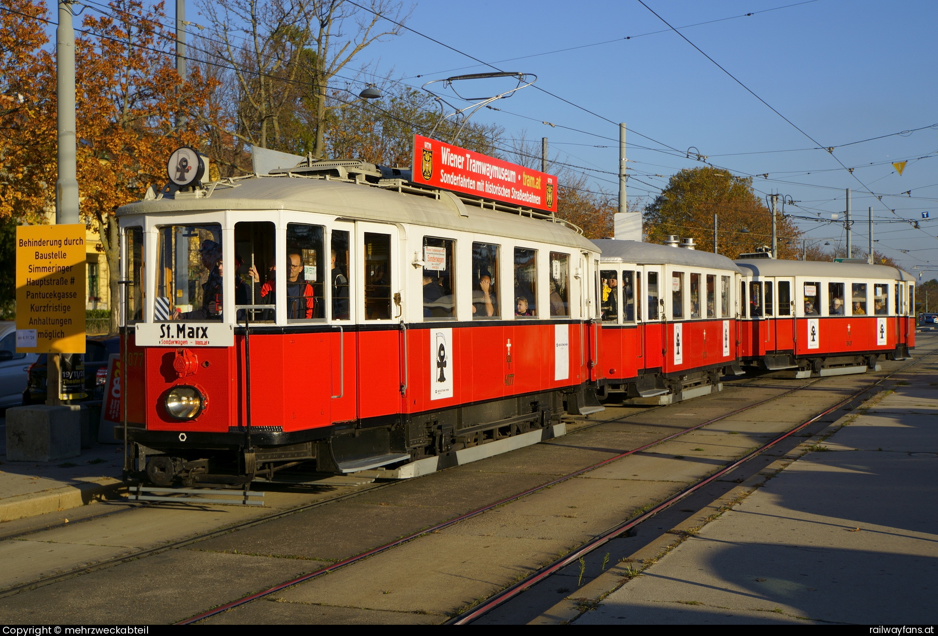 WTM 4077 in Simmeringer Hauptstraße  Railwayfans