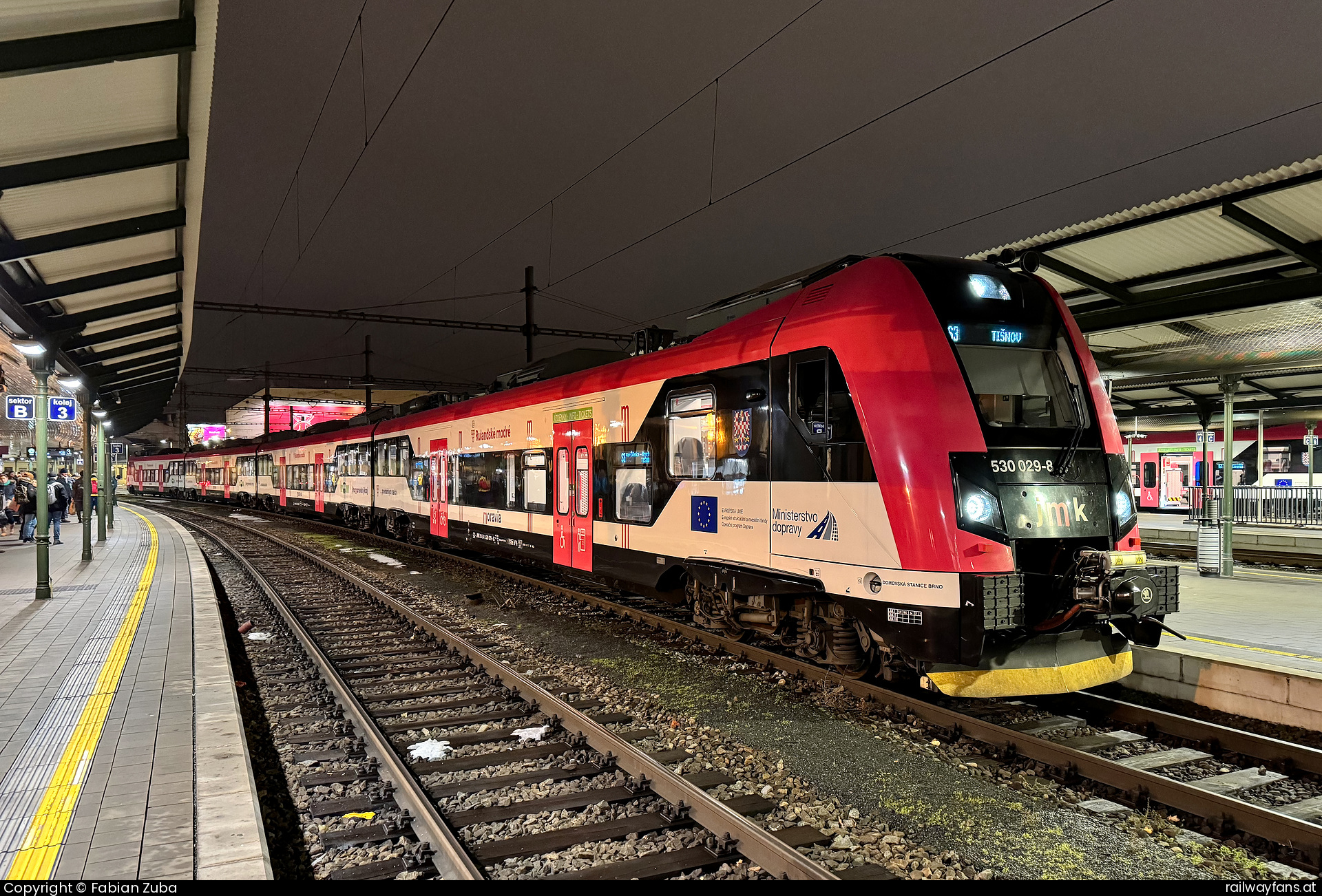 JMK 530 029 in Brno hl.n.  Railwayfans