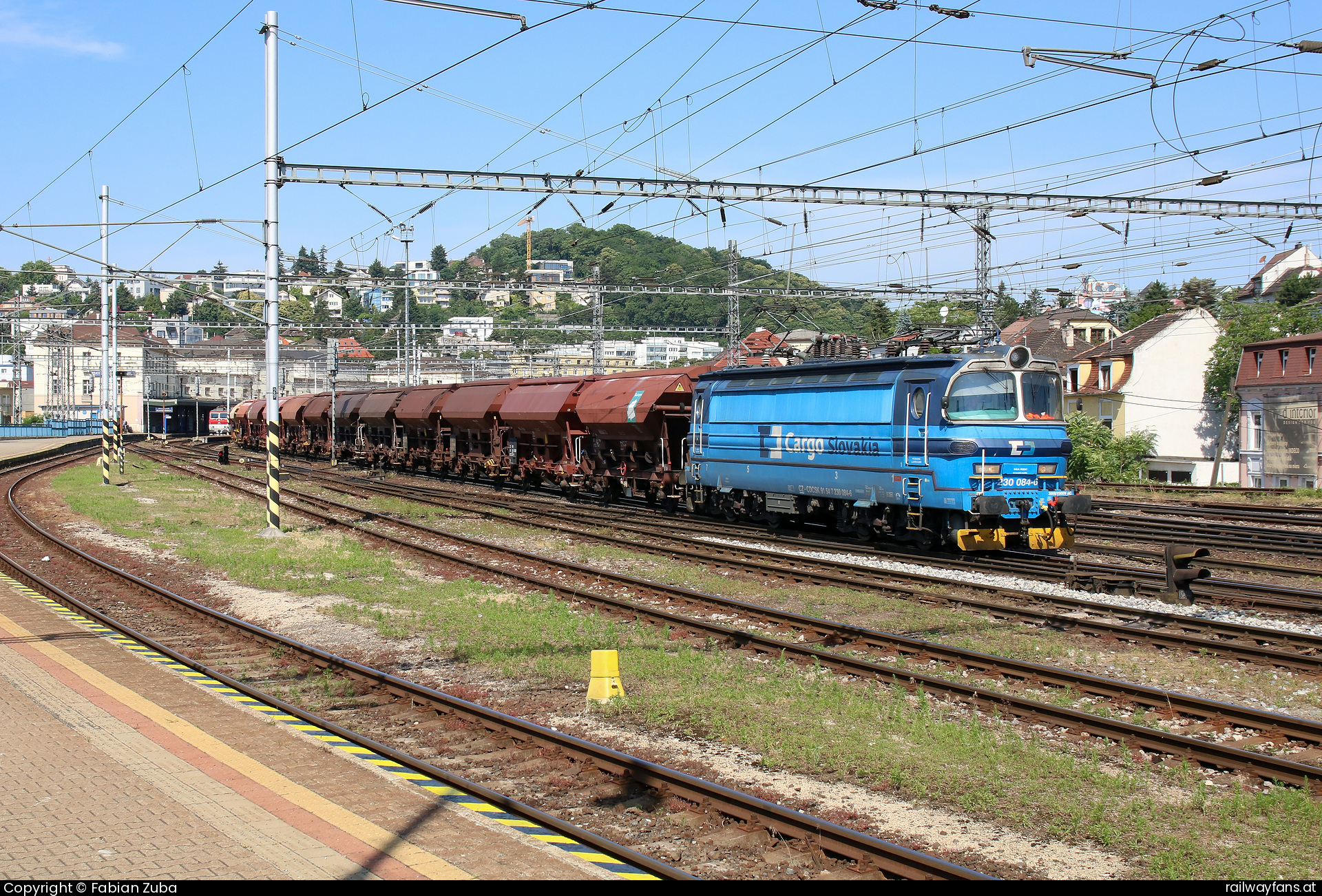 ČD Cargo Slovakia 230 084 in Bratislava hl.st.  Railwayfans