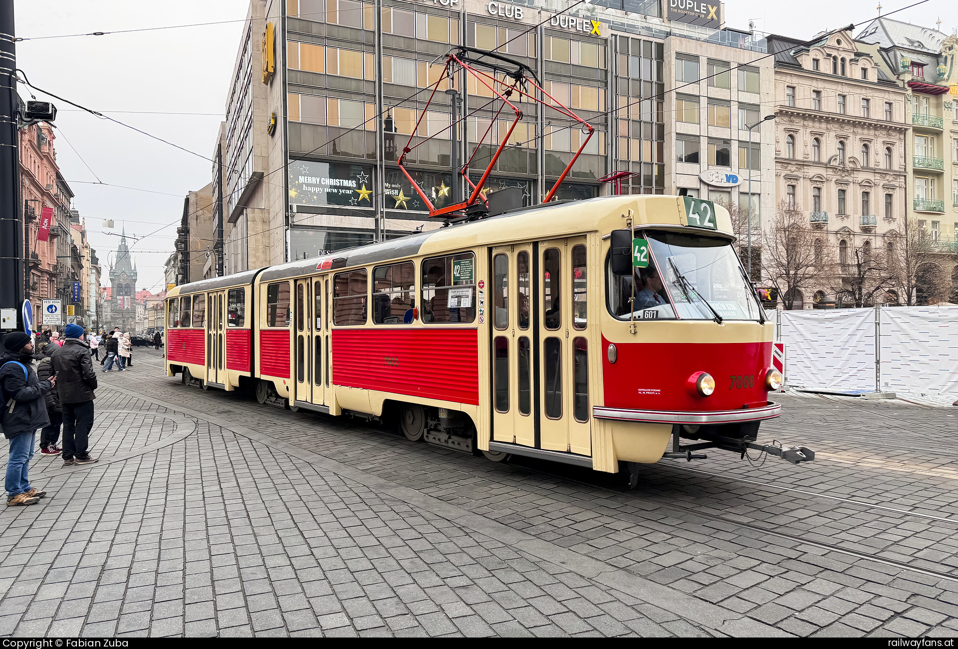 DPP 7000 in Praha Vaclavske namesti  Railwayfans