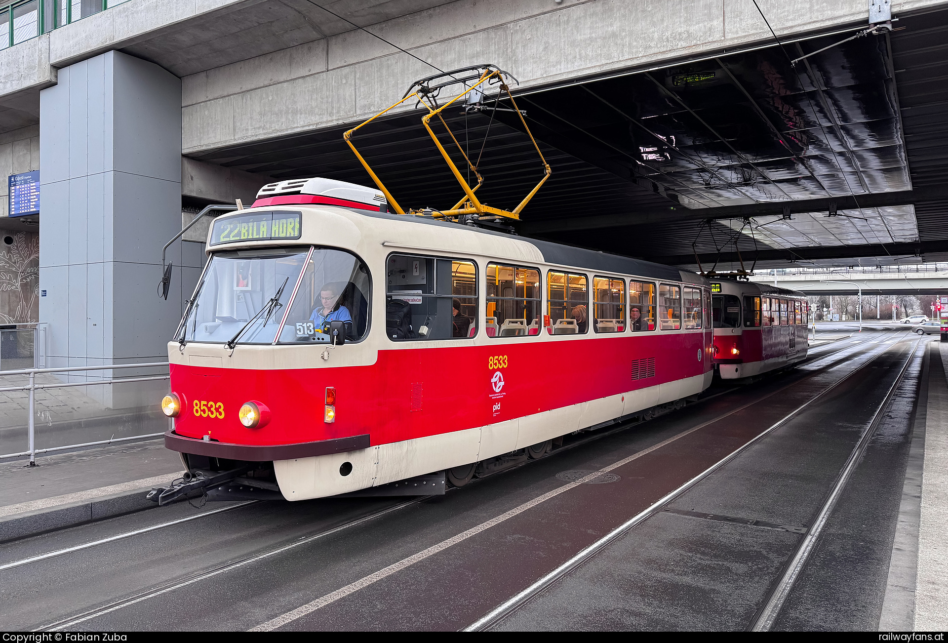 DPP 8533 in Praha Zahradni Mesto  Railwayfans