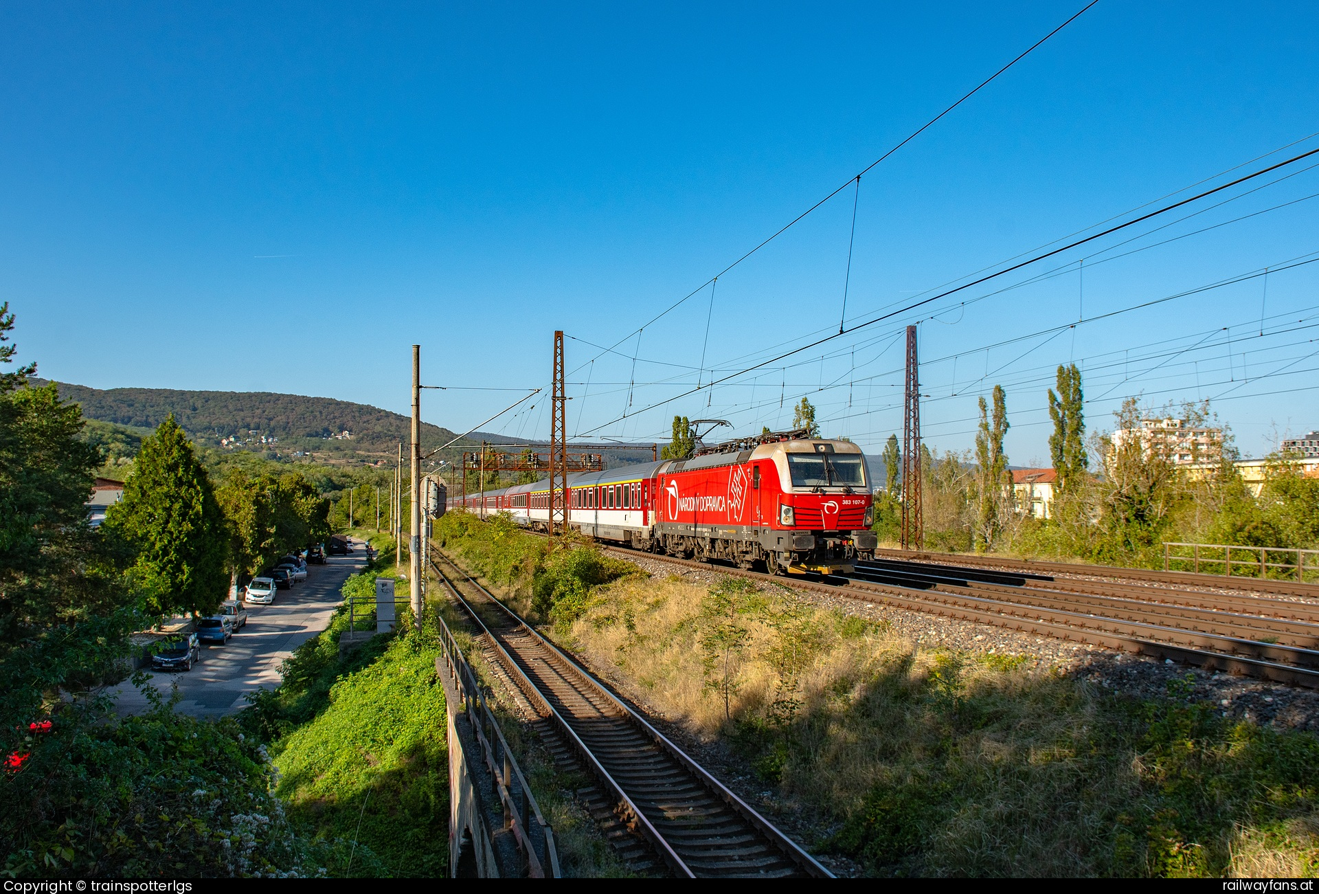 ZSSK 383 107 in Sliačska - ZSSK 383 107 on Ex spotted in Bratislava   Railwayfans