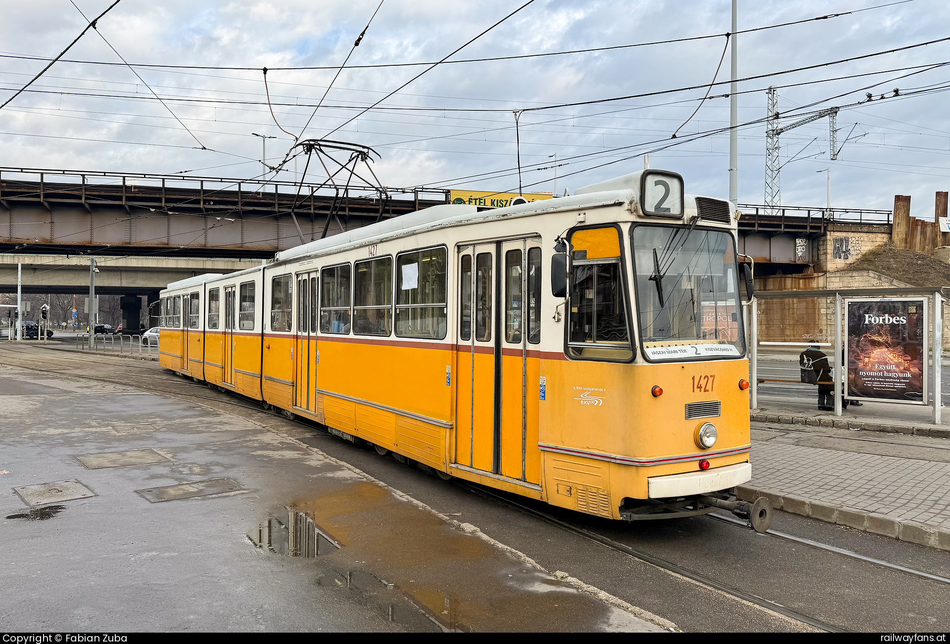 Budapesti Közlekedési Központ 1427 in Budapest Közvagohid  Railwayfans