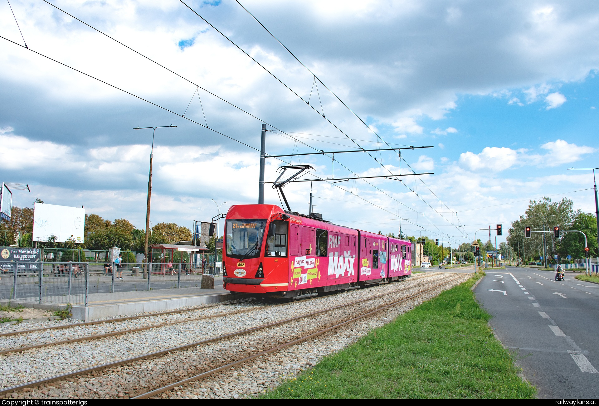 Tramwaje Śląskie 902 in Małobądzka - Tramwaje Śląskie Ptm 902 ''RMF-MAXX''  on L21 spotted in Będzin - Stadion   Railwayfans