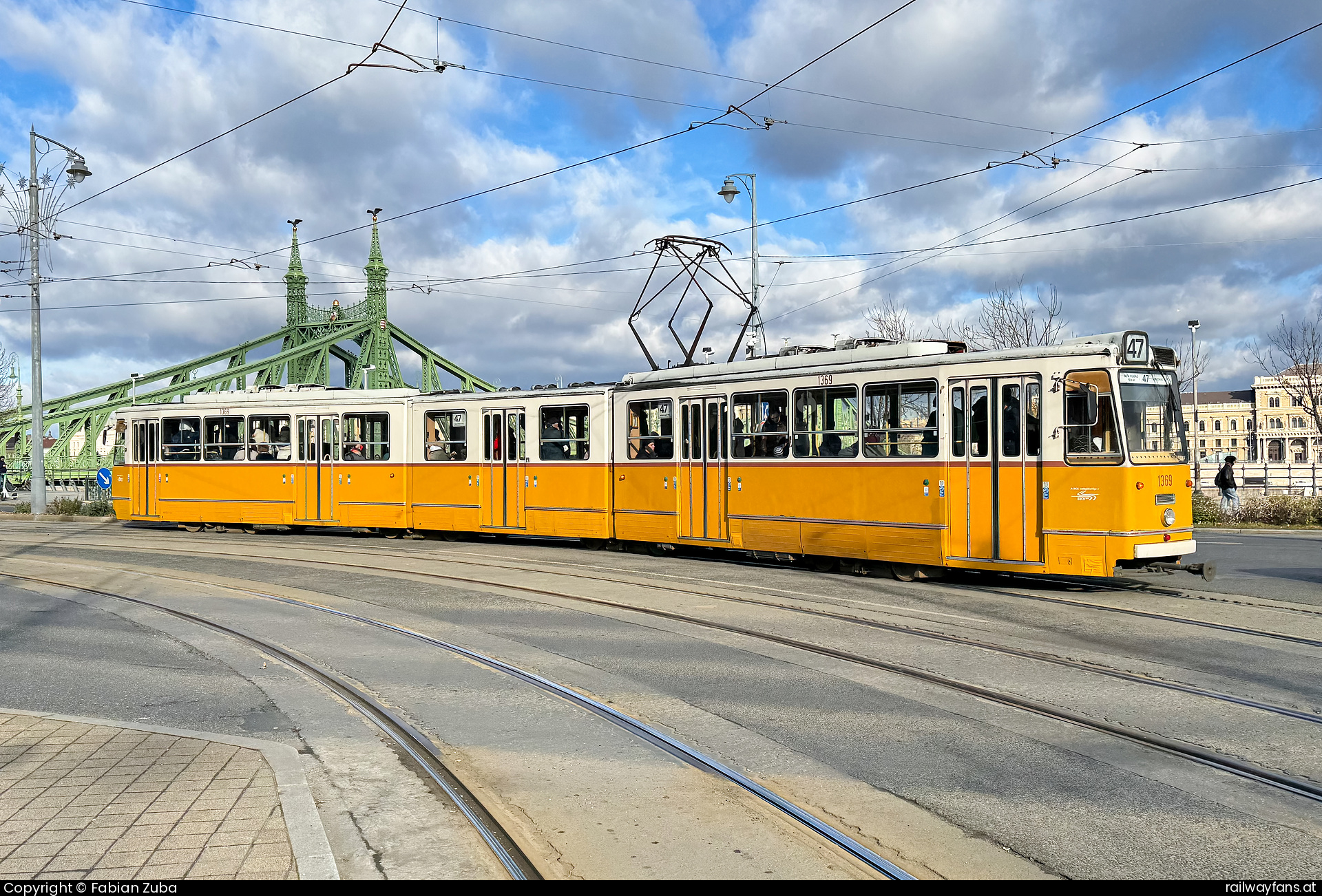 Budapesti Közlekedési Központ 1369 in Budapest Szent Gellert ter  Railwayfans