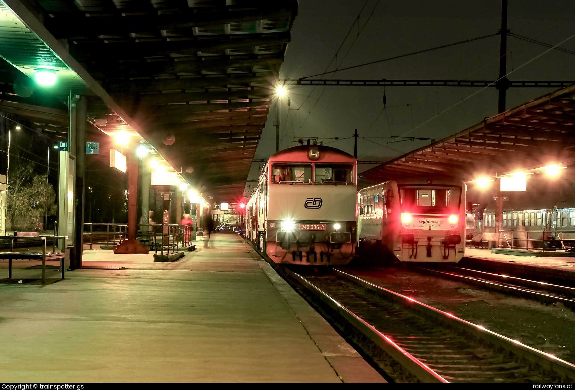 České dráhy 749 006 in Praha - Vršovice - CD 749 006 spotted on old Station - Praha Vrsovice   Railwayfans