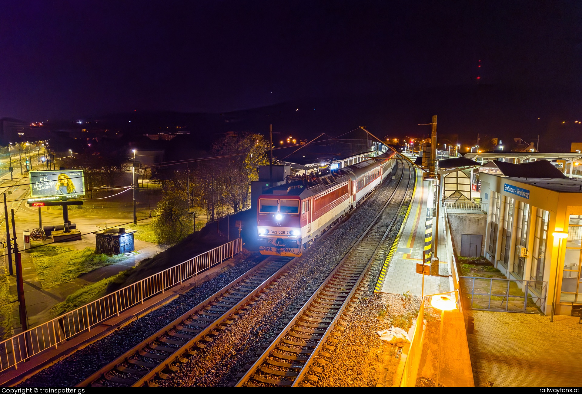 ZSSK 362 026 in Račianska - ZSSK 362 026 on R spotted in Bratislava - Vinohrady   Railwayfans