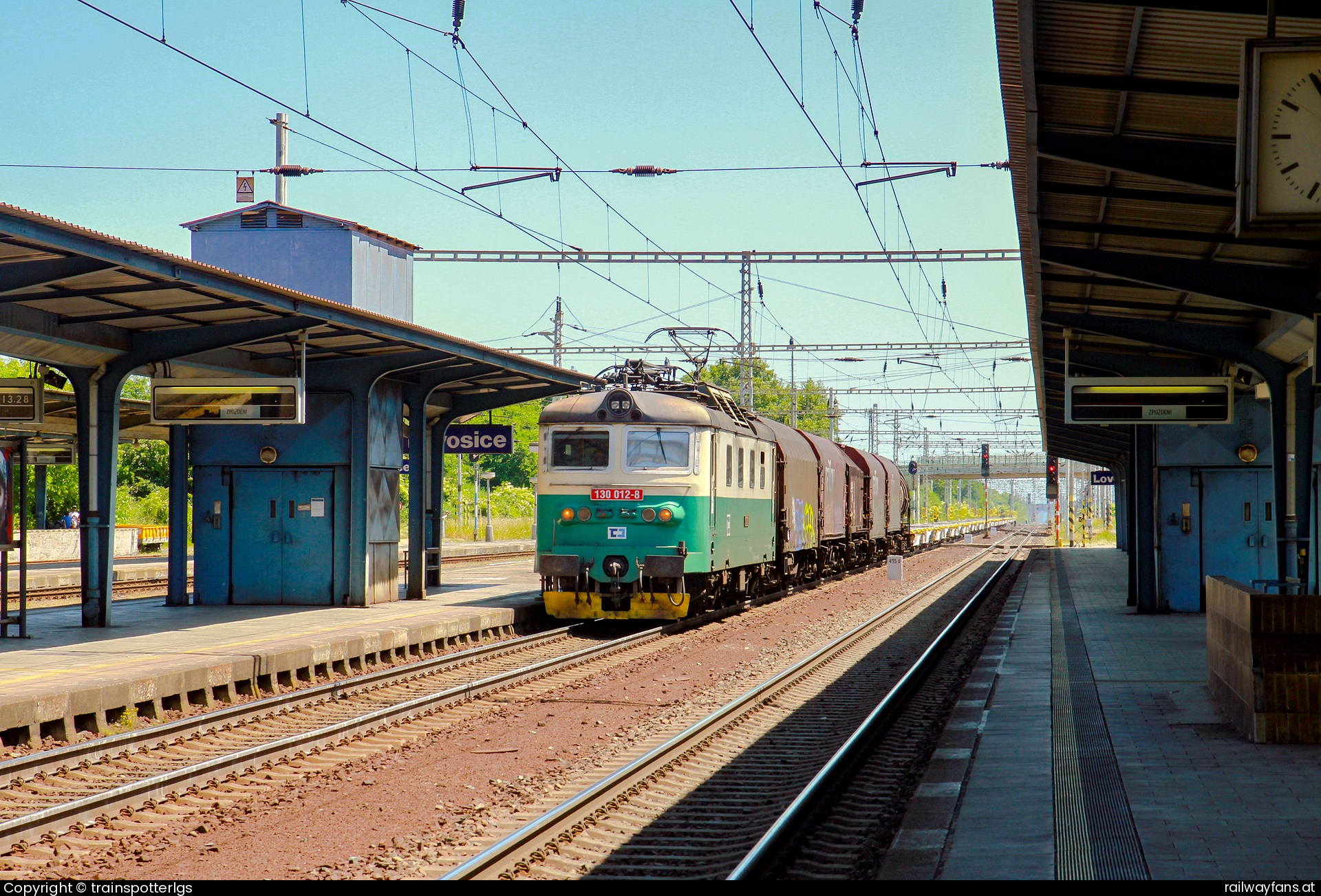 CD Cargo 130 012 in Žižkova - CDC 130 012 spotted in Lovosice   Railwayfans