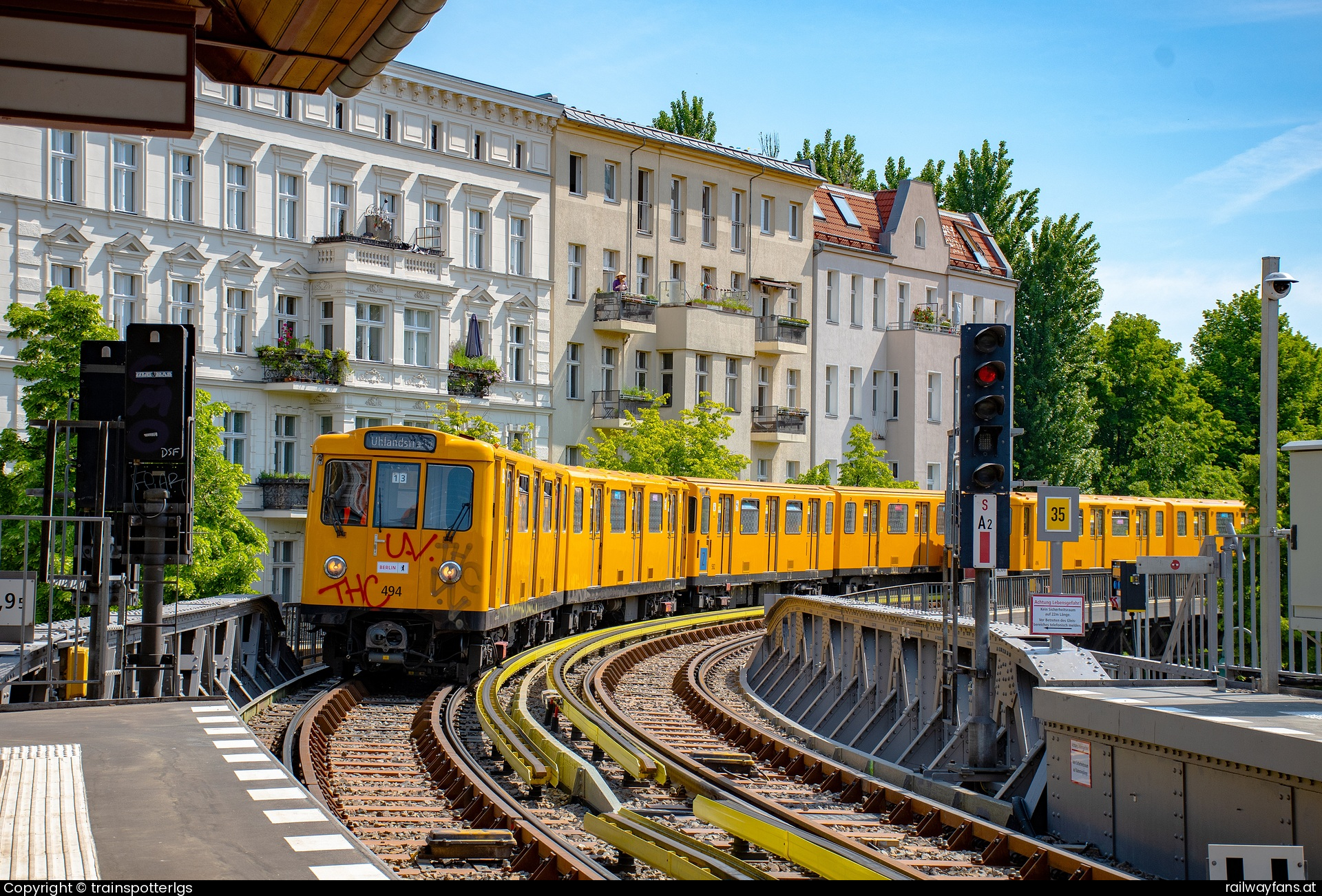 BVG A3E 494 in Schlesisches Tor - BVG A3E 494 spotted on Linie U1 in Berlin - Schlesisches Tor   Railwayfans