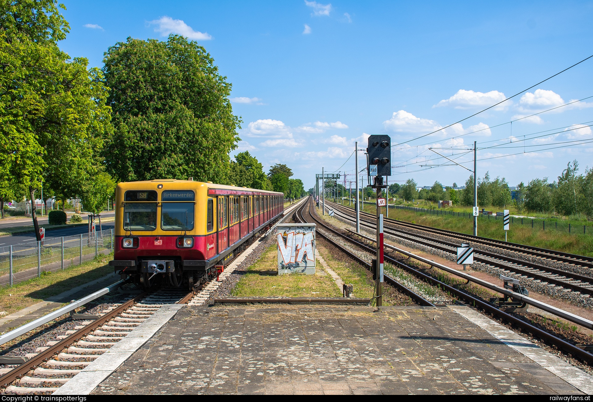 S-Bahn Berlin 485 xxx  in Johannisthal - DB 485 xxx spotted in Berlin - S Johannisthal   Railwayfans