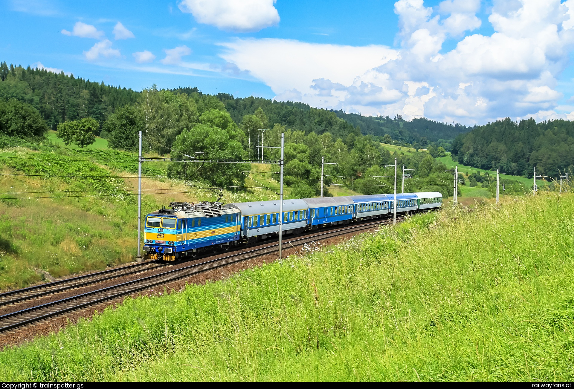 České dráhy 362 163 in Lhotka u České Třebové - CD 362 163 spotted near Dlouhá Třebová   Railwayfans