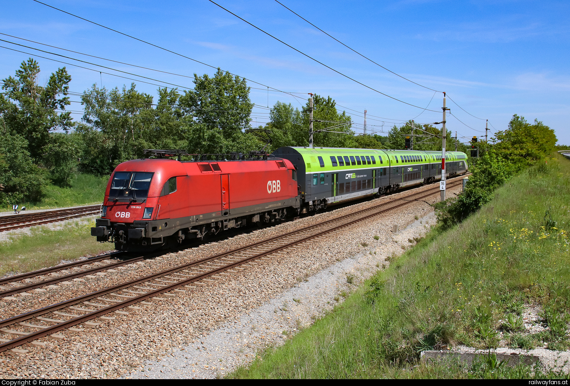 ÖBB 1116 093 in B9 mit dem CAT 9044  Railwayfans