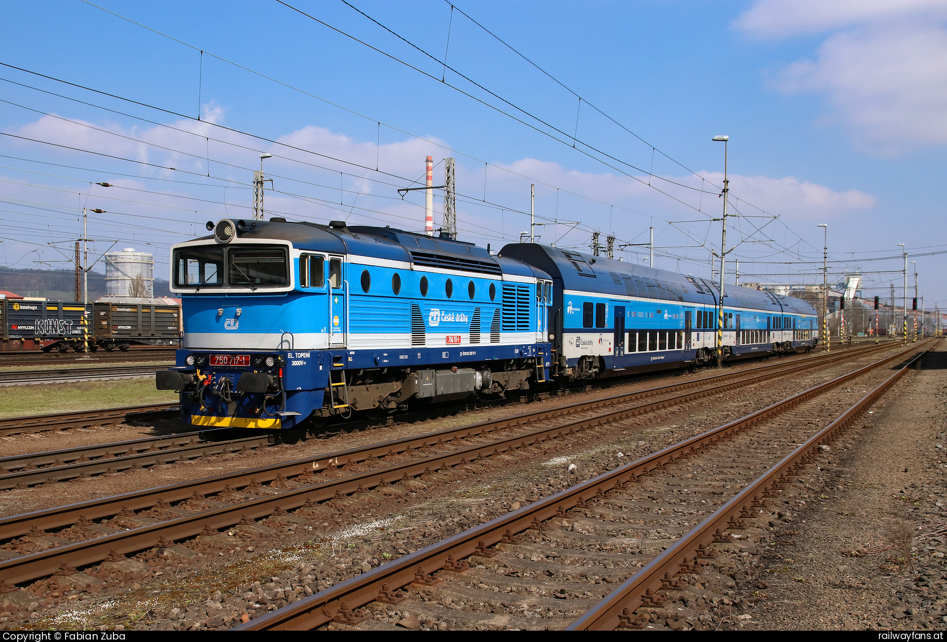 České dráhy 750 717 in Ostrava hl.n. mit dem -  Railwayfans