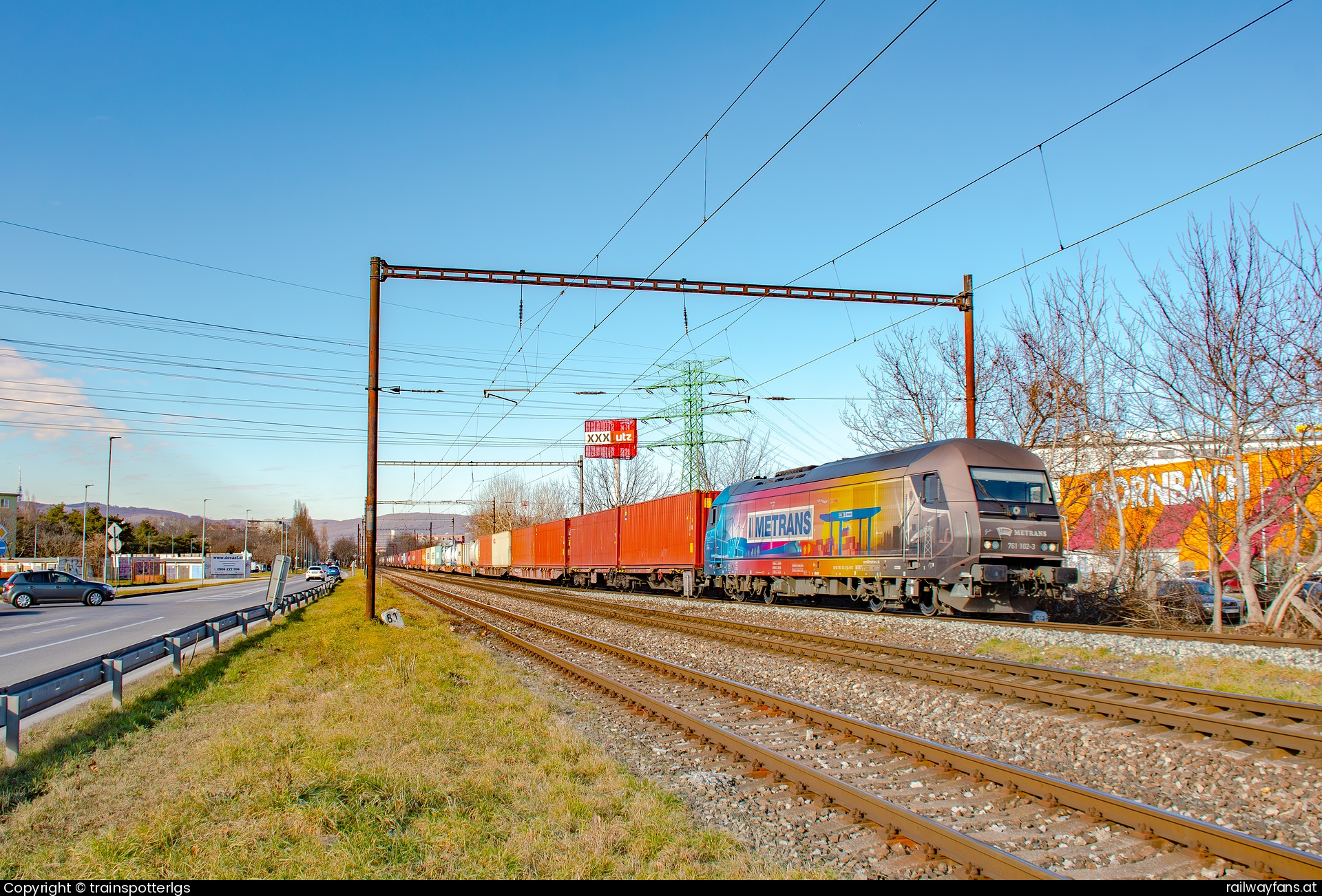 Metrans 761 102 in Vrakunská cesta - MT 761 102 ''Metrans'' spotted in Bratislava - Ruzinov   Railwayfans