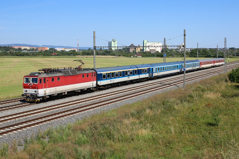 361.130 ZSSK Praha - Bohumin Freie Strecke    Railwayfans