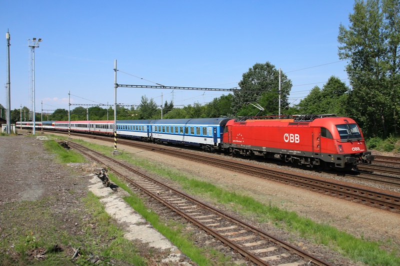 1216 210 ÖBB Praha - Bohumin Freie Strecke  Prackenbach  Railwayfans