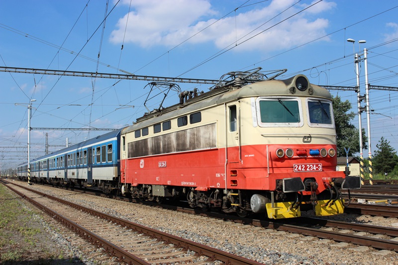 České dráhy 242.234 in Wien Ostbahnhof (heute Hbf Autoreisezug)