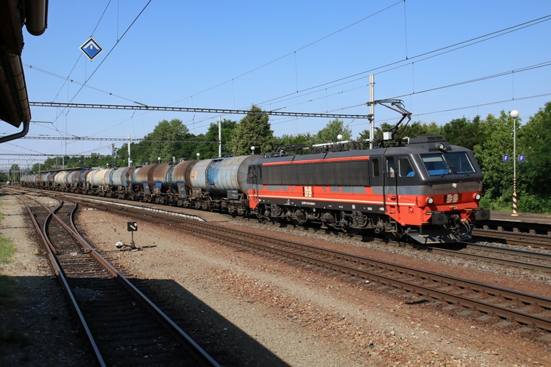 365.001 IDS-Cargo Lipnik nad Becvou     Railwayfans