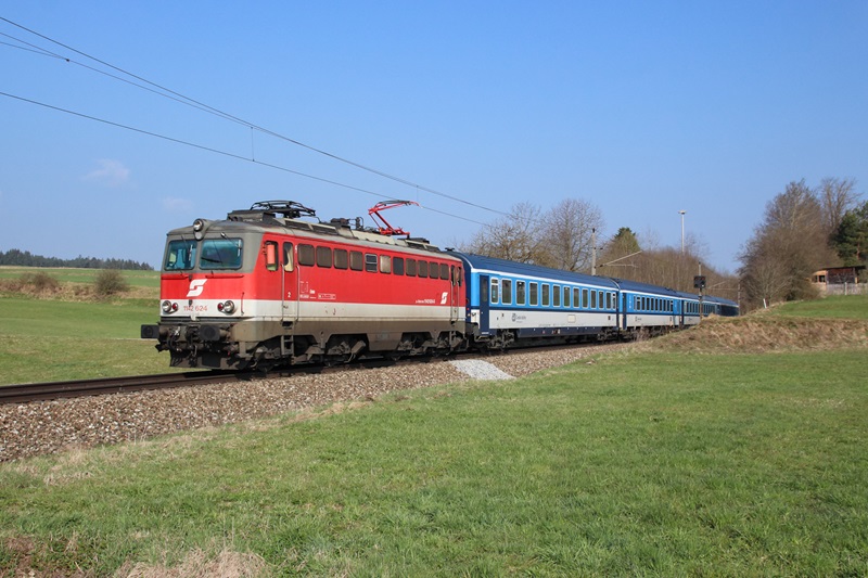 1142 624 ÖBB Summerauerbahn | Linz Hbf - Summerau     Railwayfans
