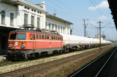 1042 013 ÖBB Westbahn | Wien Westbahnhof - St. Pölten (alt) Wien Hütteldorf 47982   Railwayfans
