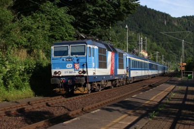371 001 České dráhy Dresden - Decin (Elbtalbahn) Dolni Zleb zastavka    Railwayfans