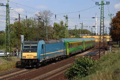 480 015 MÁV-START Hegyeshalom - Budapest (Raaber Ostbahn) Komarom    Railwayfans
