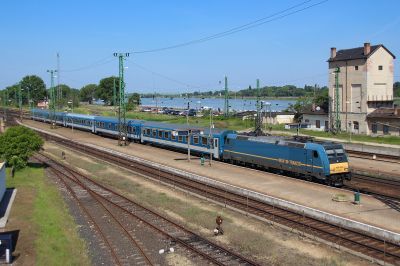 480 002 MÁV-START Hegyeshalom - Budapest (Raaber Ostbahn) Komarom    Railwayfans