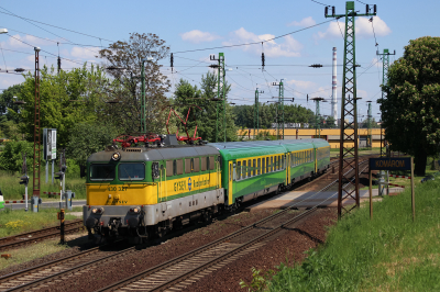 430 327 GYSEV Hegyeshalom - Budapest (Raaber Ostbahn) Komarom    Railwayfans