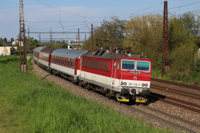 ZSSK 363 146 in Bratislava Vinohrady