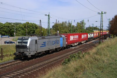 193 816 Railpool Hegyeshalom - Budapest (Raaber Ostbahn) Komarom    Railwayfans