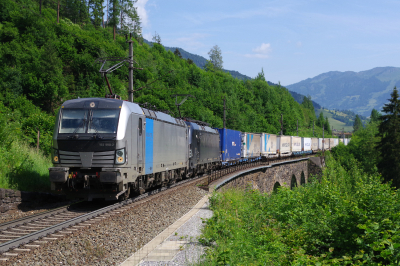 193 998 RAILPOOL Tauernbahn | Schwarzbach St. Veit - Villach Hbf Freie Strecke  Bad Hofgastein, Steinachviadukt  Railwayfans