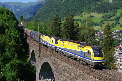 1216 932 Cargoserv Tauernbahn | Schwarzbach St. Veit - Villach Hbf Freie Strecke  Bad Hofgastein, Steinachviadukt  Railwayfans