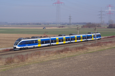 425 008 MÁV-START  Freie Strecke  Götzendorf  Railwayfans