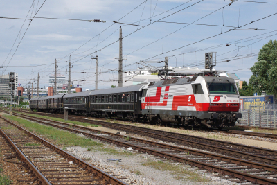 1014 011 ÖBB Franz-Josefsbahn | Wien FJB - Ceske Velenice Freie Strecke 17437 Wien Spittelau  Railwayfans